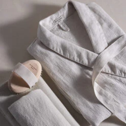 Serviette De Toilette 7 Serviette De Toilette -Meilleur Cosmétiques Magasin 11 21 Encart Secondaire Textiles OMCS 2021 TINY 8d8b6b93 9082 45d0 9562 2e64f615710b