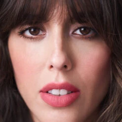 Bisou Blush Crème -Meilleur Cosmétiques Magasin 1vfr bisou blush ines carre