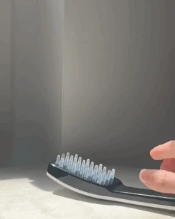 Intensive Hair & Scalp LED Light Therapy Brosse Cheveux -Meilleur Cosmétiques Magasin Captured ecran2023 06 05a10.26.30