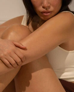 The Classic Hint Of Summer Autobronzant Éclat -Meilleur Cosmétiques Magasin Corps5 viki post