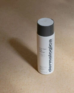 Dermalogica Oil To Foam Cleanser Nettoyant Tout-en-1 -Meilleur Cosmétiques Magasin Nouveaute OiltofoamDermalogica Juin23 post