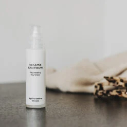 Rejuvenating Day Cream Crème De Jour Revitalisante -Meilleur Cosmétiques Magasin Rejunevating Day cream 2