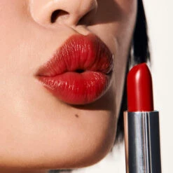 Baume à Lèvres Teinté Hydratant -Meilleur Cosmétiques Magasin chouchou formatcarre 2