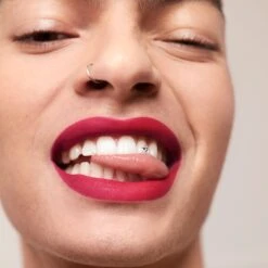 Petal Bouche Rouge à Lèvres Mat Sans Transfert -Meilleur Cosmétiques Magasin vfr petal bouche coeur infidele 11